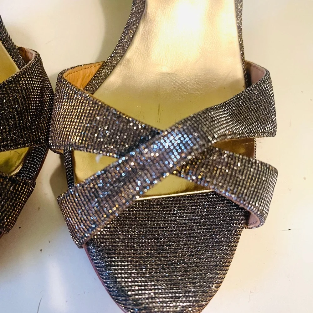 Badgley Mischka Silver Glitter D’Orsay Heels Strappy Evening Pumps 7